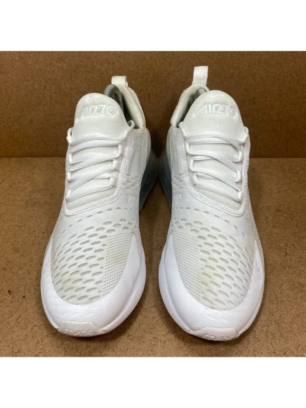 Nike Air Max 270 Sneaker Shoes White Metallic Silver SZ 7 Youth Mesh Lightweight